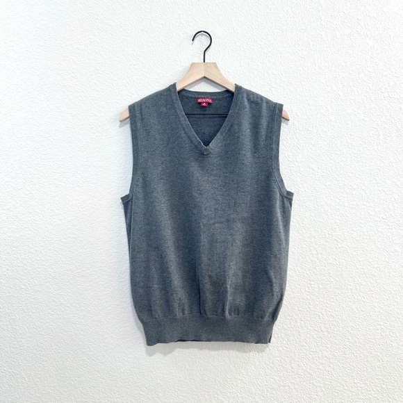 3/$20 Merona Gray Knit Sweater Vest Unisex M (100% Cotton) - Picture 1 of 7